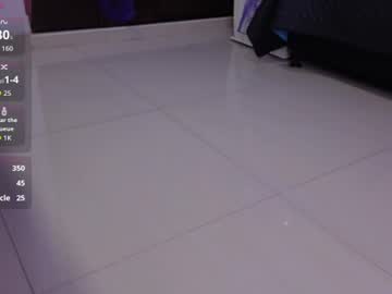 zarahoneey__