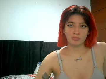 bella_thorne1999