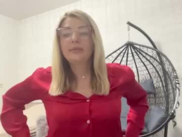 blondie_xoxoxo