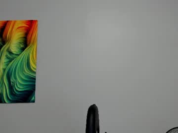 emmaa_white_