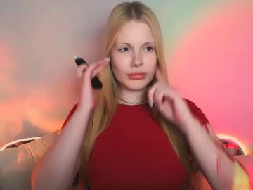 eva_ellis