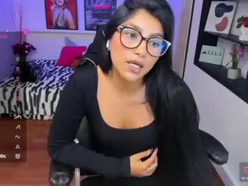 hailey_adams