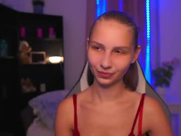 kelly_cutie18