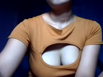 latina_shaine