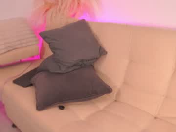 lillythompson_