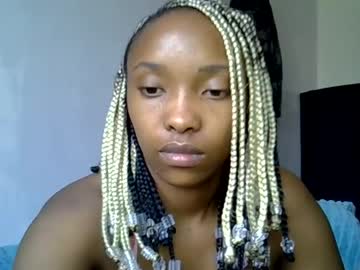 pretty_jazminee