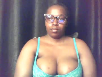queen_melanine
