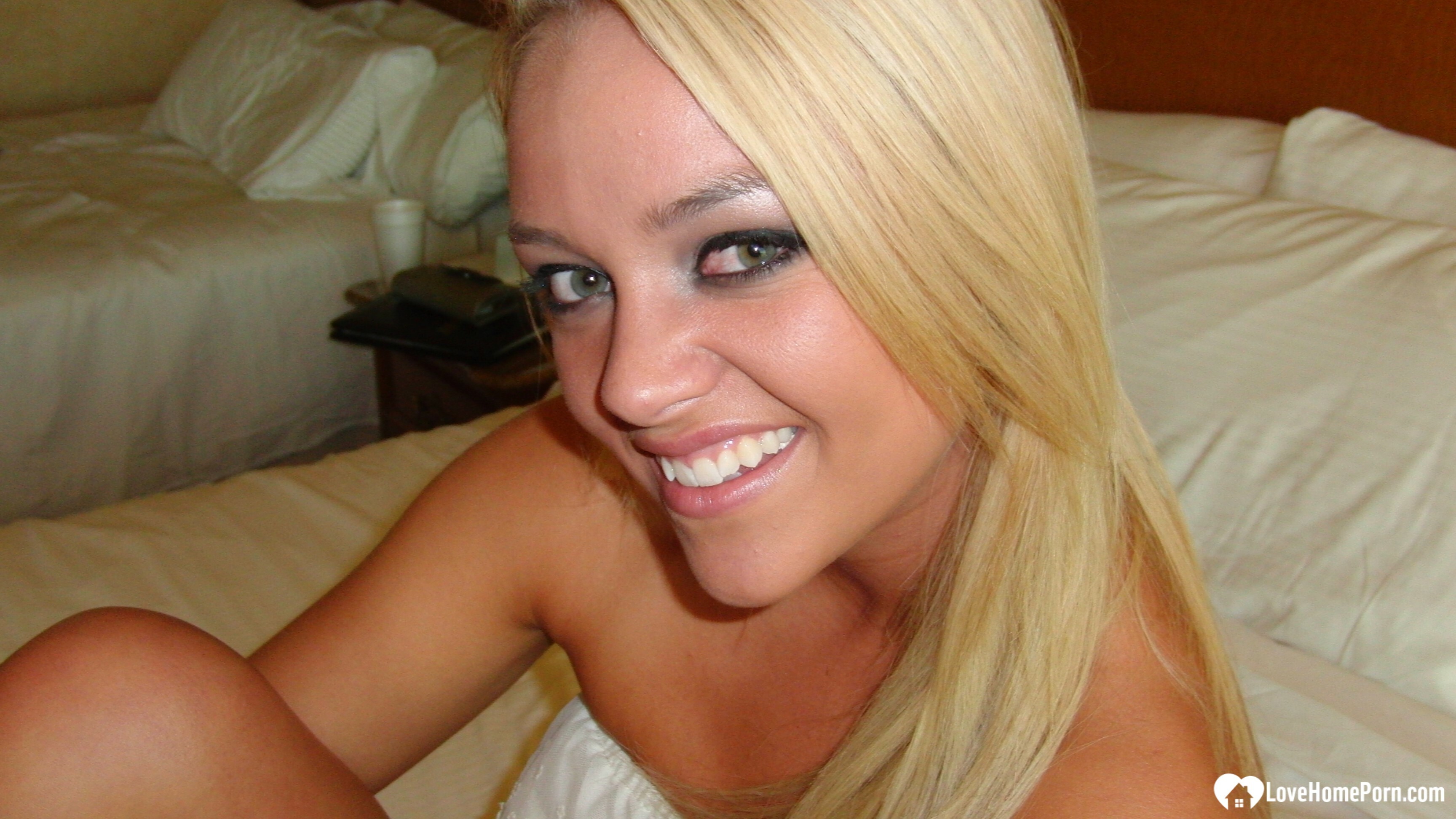 Picked up babe enjoys my hard pecker — 50