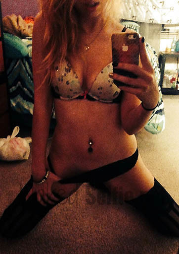 Teen rock fan naked selfies - nude selfshot hard r — 14
