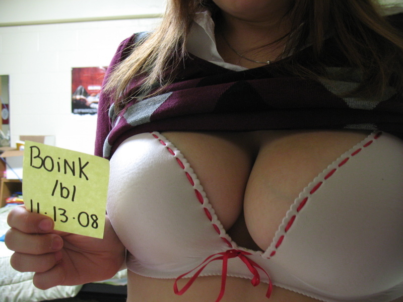 Non-nudes I could nut to — 26