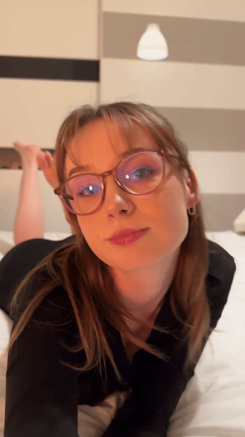 teen feet and soles — 10