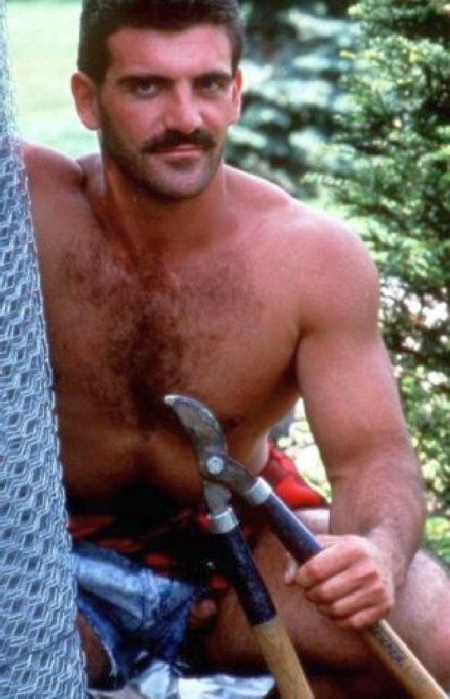 bears and very hairy men — 32