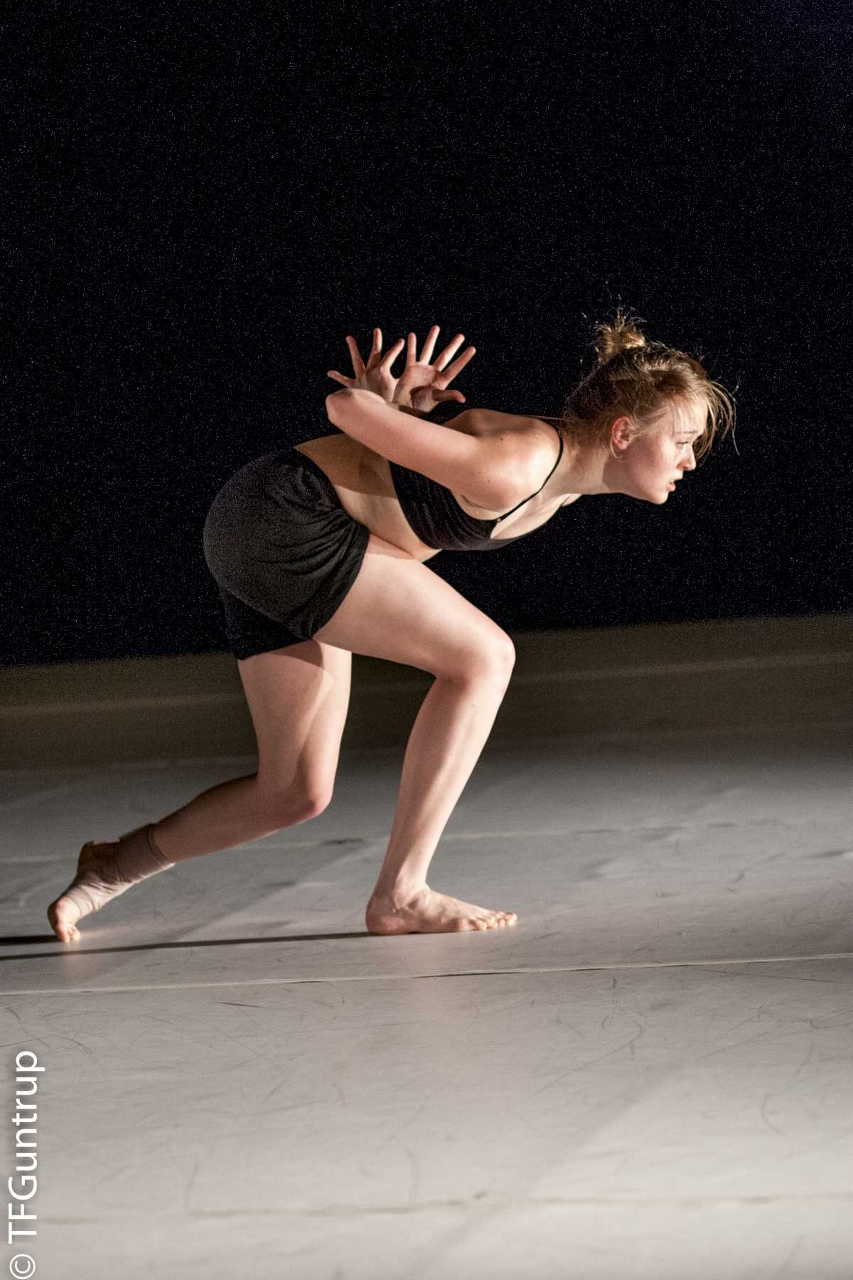 Dancers — 27