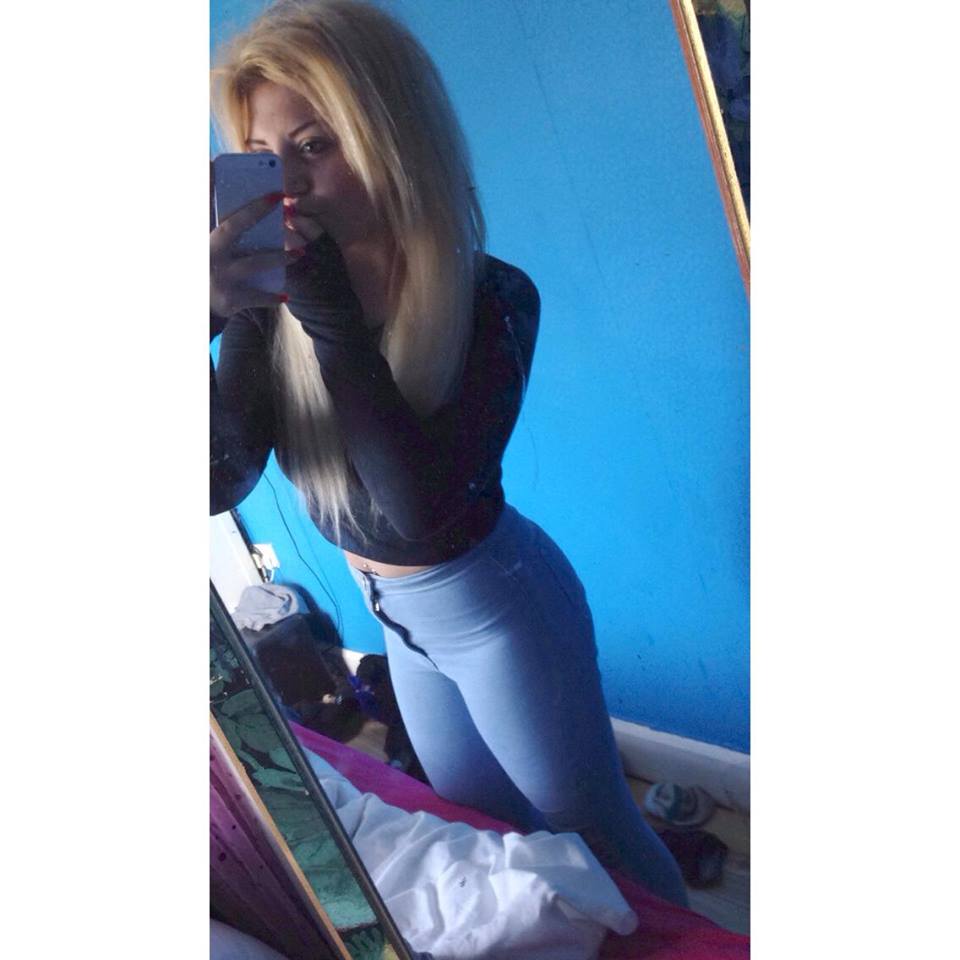 Big boobed blonde 18yo Facebook girl — 31