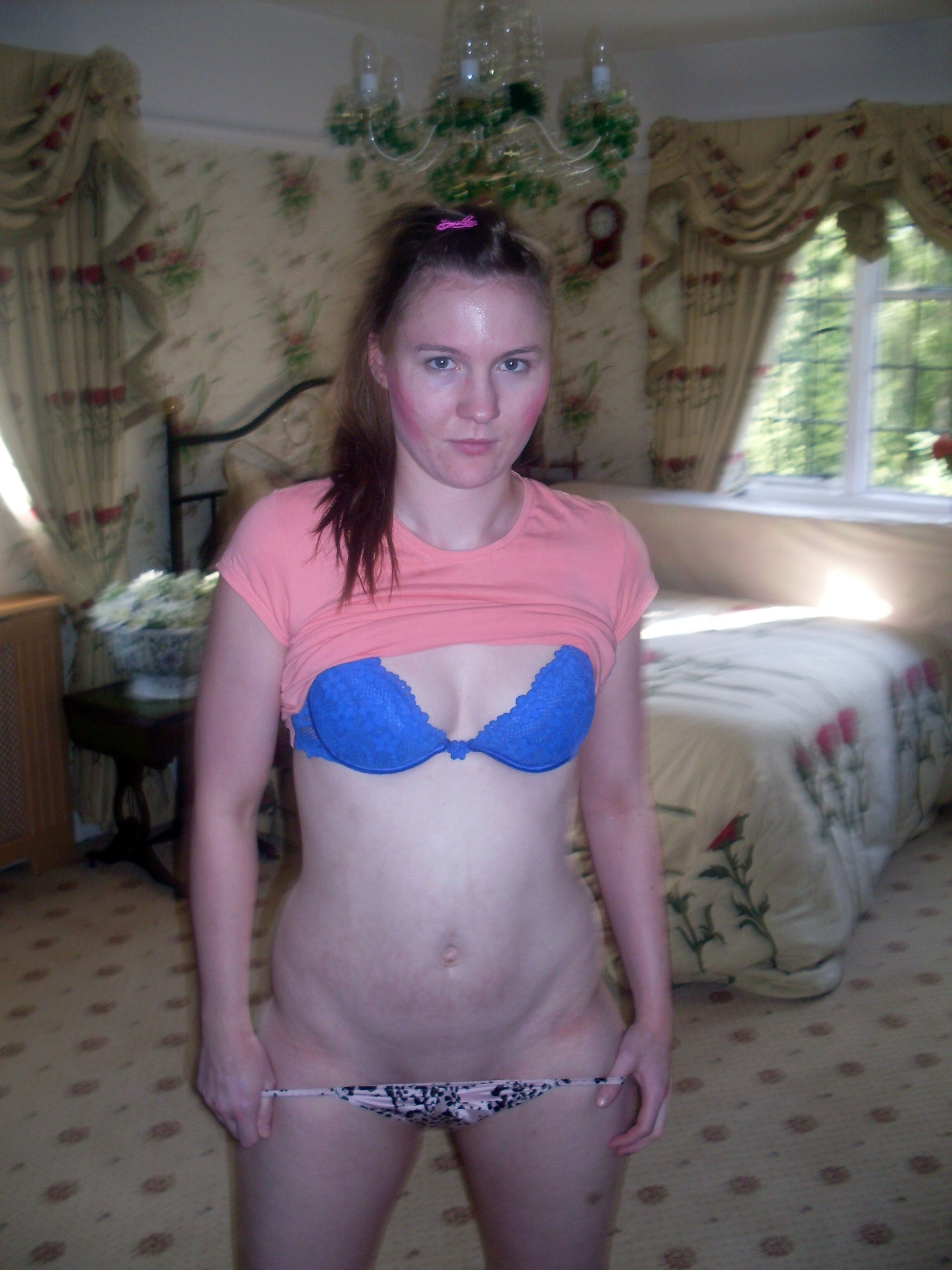 Hemel Hempstead Alice Council EstateHO Hotel Strip — 7