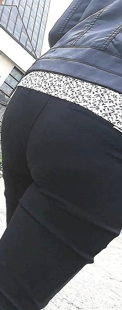 Sexy friends mom vpl cameltoe and upskirt compil — 11
